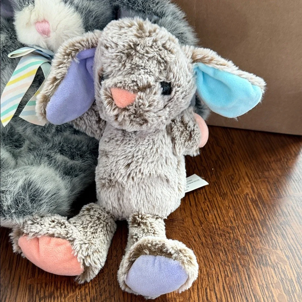 5 stuffed animal bunnies